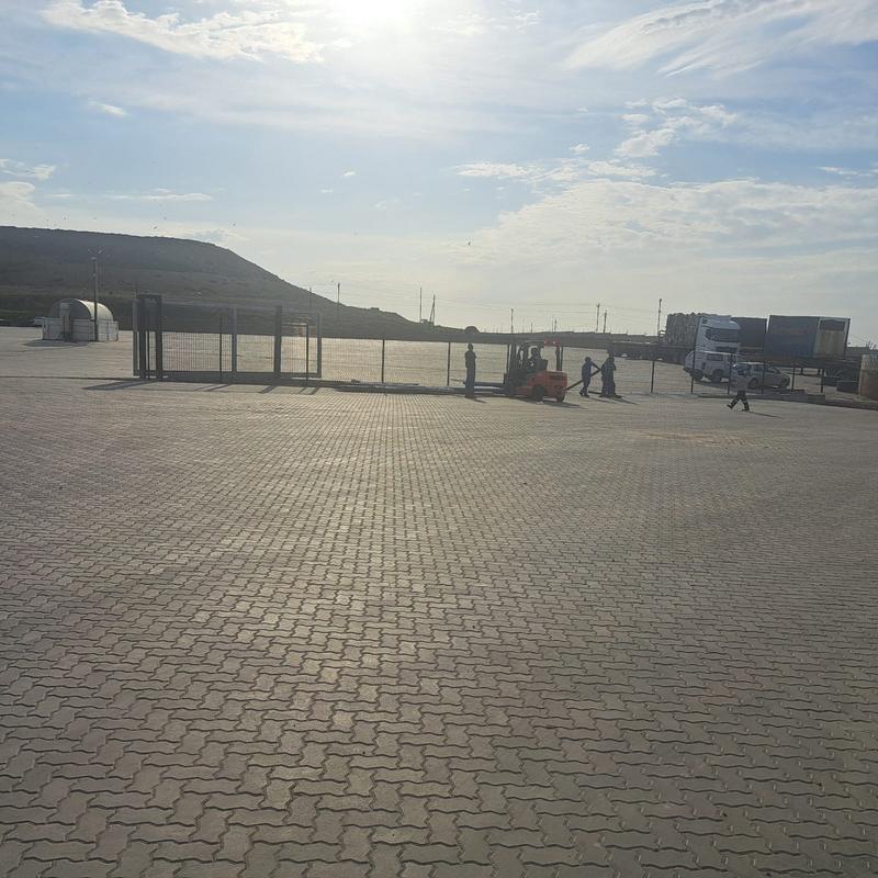 To Let commercial Property for Rent in Markman Industrial Eastern Cape